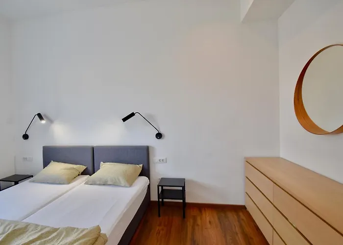 아파트 Modern With 2 Bedrooms Near Arena *